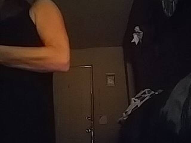 Εκπομπές οθόνης Littleshorty