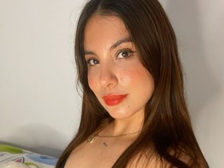 Ερωτική συνομιλία μέσω βίντεο littleshydoll
