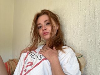 Ερωτική συνομιλία μέσω βίντεο Littleslave1