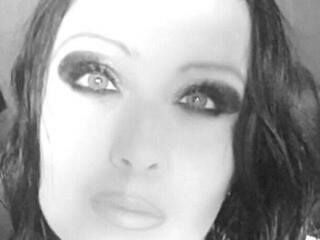 Ερωτική συνομιλία μέσω βίντεο xxxliyaxxx