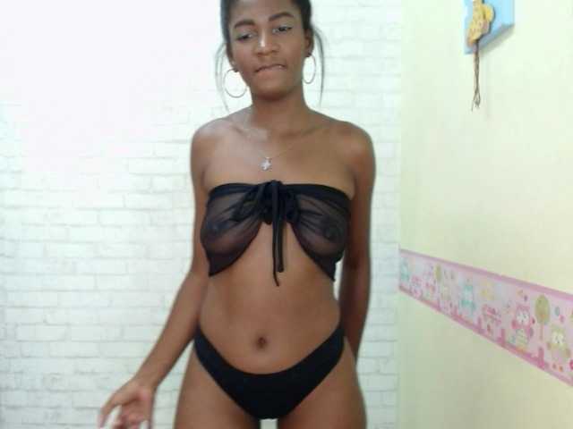 Εκπομπές οθόνης Lizzie-Clark