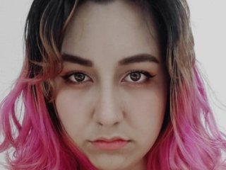 Ερωτική συνομιλία μέσω βίντεο lizzy-sweet