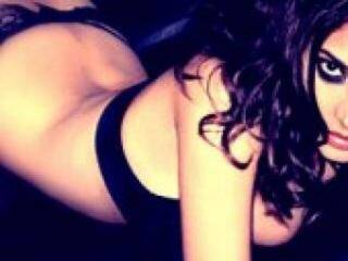 Ερωτική συνομιλία μέσω βίντεο lizzymmm