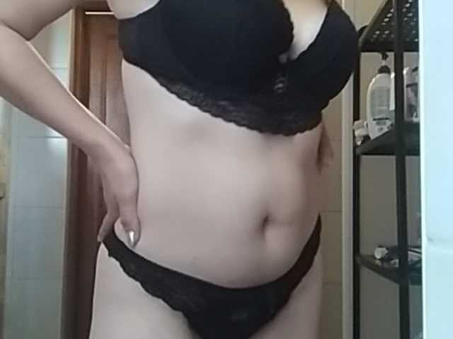 Εκπομπές οθόνης LizzyViolet