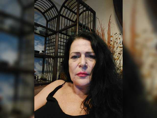 Εκπομπές οθόνης llulluche