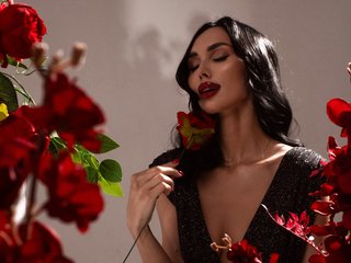 Ερωτική συνομιλία μέσω βίντεο LolaFox
