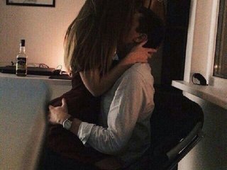 Ερωτική συνομιλία μέσω βίντεο Tyger_005