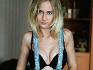 Ερωτική συνομιλία μέσω βίντεο lolypop18