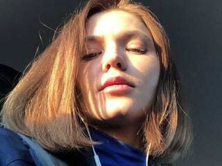 Ερωτική συνομιλία μέσω βίντεο loneElectron