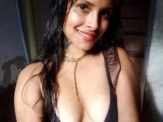 Ερωτική συνομιλία μέσω βίντεο lorenanx