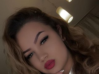 Ερωτική συνομιλία μέσω βίντεο LorennCutie