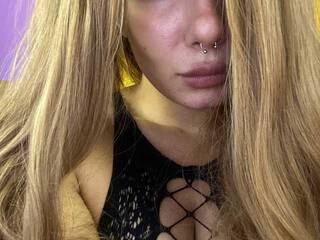 Ερωτική συνομιλία μέσω βίντεο Lost-Mary