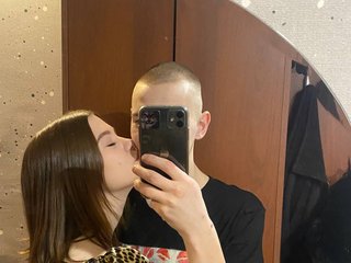 Ερωτική συνομιλία μέσω βίντεο love--stories
