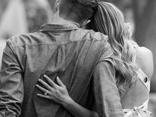 Ερωτική συνομιλία μέσω βίντεο Love1day