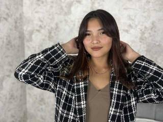 Ερωτική συνομιλία μέσω βίντεο lovense-girl