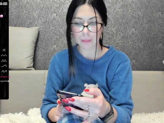 Εκπομπές οθόνης lovesvetiks