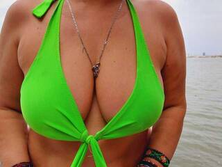 Ερωτική συνομιλία μέσω βίντεο LoveTinaa56