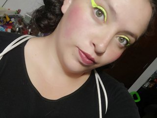 Ερωτική συνομιλία μέσω βίντεο Lucia-Williams