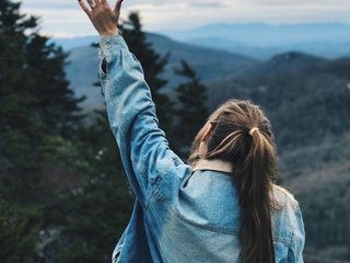 Ερωτική συνομιλία μέσω βίντεο LucyNatee