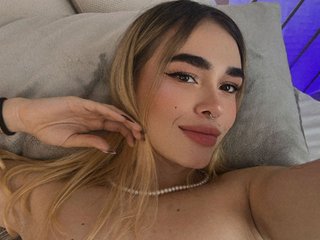 Ερωτική συνομιλία μέσω βίντεο LucyVega