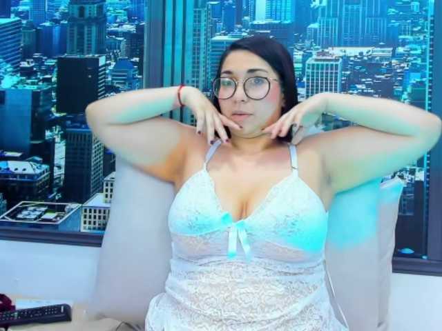 Φωτογραφίες LulluMagic Guys today I'm very horny and I want to fuck #latina #toys #bigass #bigtits #tattoo #curvaceous