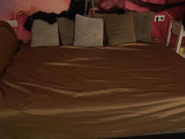 Εκπομπές οθόνης LunaLicks