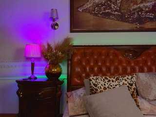 Ερωτική συνομιλία μέσω βίντεο LunaRishi