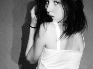 Ερωτική συνομιλία μέσω βίντεο LunarXXX