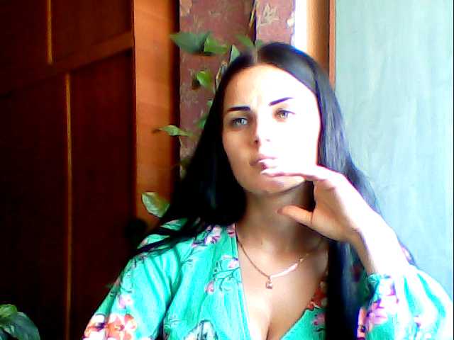 Εκπομπές οθόνης LusiaSweet