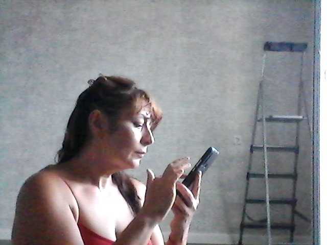 Εκπομπές οθόνης LuxRoxy