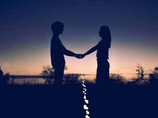 Ερωτική συνομιλία μέσω βίντεο lya-adam