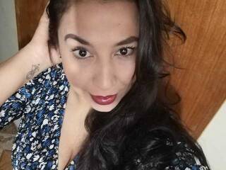 Ερωτική συνομιλία μέσω βίντεο Lya-laywood