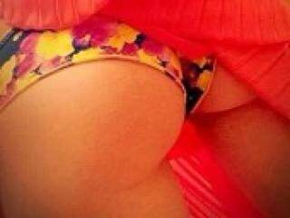 Ερωτική συνομιλία μέσω βίντεο m0rgan