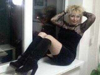 Ερωτική συνομιλία μέσω βίντεο maalliishka