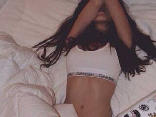 Ερωτική συνομιλία μέσω βίντεο MacCaa-megan