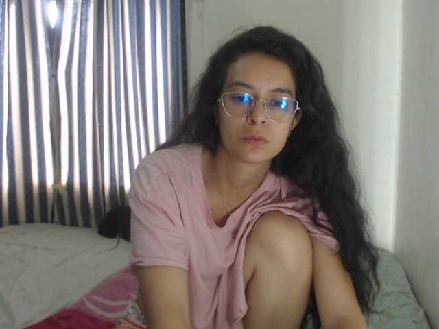 Εκπομπές οθόνης Madelyne