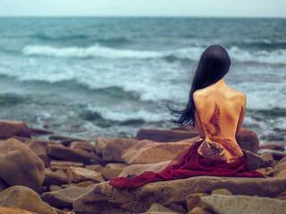 Ερωτική συνομιλία μέσω βίντεο Luchana7