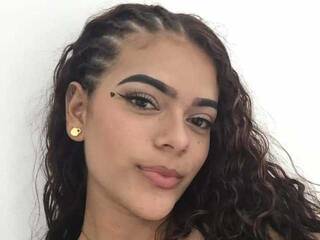 Ερωτική συνομιλία μέσω βίντεο MadisonnGrey