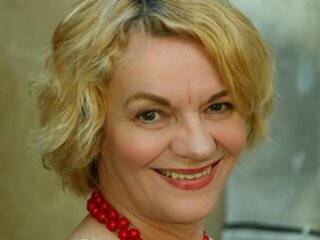 Ερωτική συνομιλία μέσω βίντεο MadlenHairy