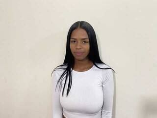 Ερωτική συνομιλία μέσω βίντεο MaiaChocolate