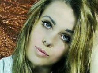 Ερωτική συνομιλία μέσω βίντεο mainkarry