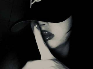 Ερωτική συνομιλία μέσω βίντεο Malaya69