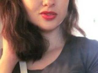 Ερωτική συνομιλία μέσω βίντεο mallinalee