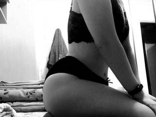 Ερωτική συνομιλία μέσω βίντεο malonita