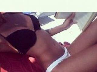 Ερωτική συνομιλία μέσω βίντεο malyshka1