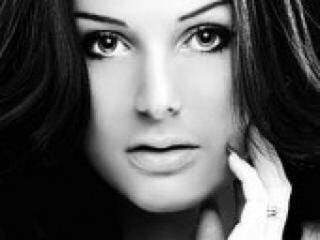 Ερωτική συνομιλία μέσω βίντεο maneater