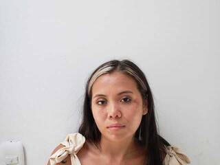 Ερωτική συνομιλία μέσω βίντεο Manelik-126