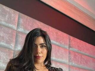 Ερωτική συνομιλία μέσω βίντεο Manissha