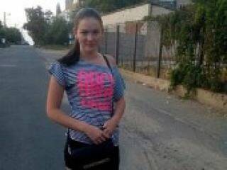 Ερωτική συνομιλία μέσω βίντεο manunyaaa