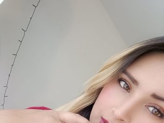 Ερωτική συνομιλία μέσω βίντεο marcee93